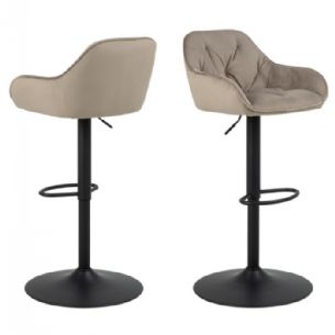 Brooke Barstol fra Møbellageret – stilfuldt og funktionelt design til dit hjem.