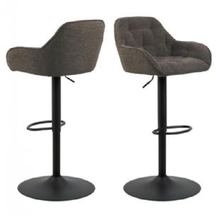 Brooke Barstol fra Møbellageret – stilfuldt og funktionelt design til dit hjem.