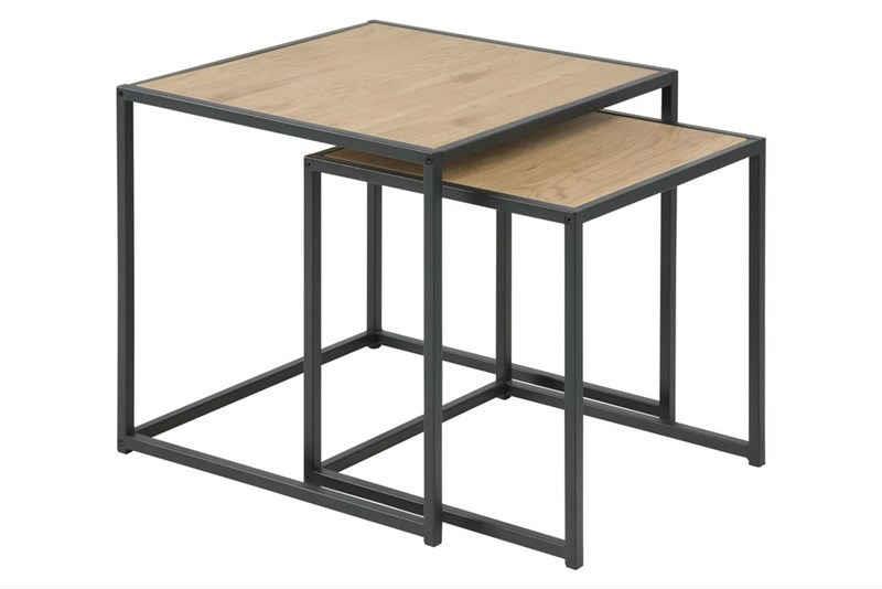 Seaford Moderne indskudsbord i Vild Eg og pulverlakeret stel sort. Mål: L:50 B:50 H:45 cm